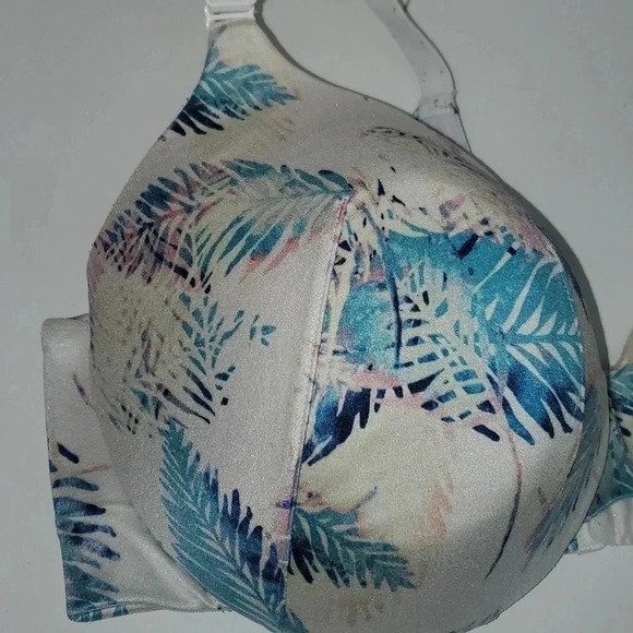 Cacique Lightly Lined Full Coverage Back Smoothing Bra Size 44DD - Picture 2 of 16